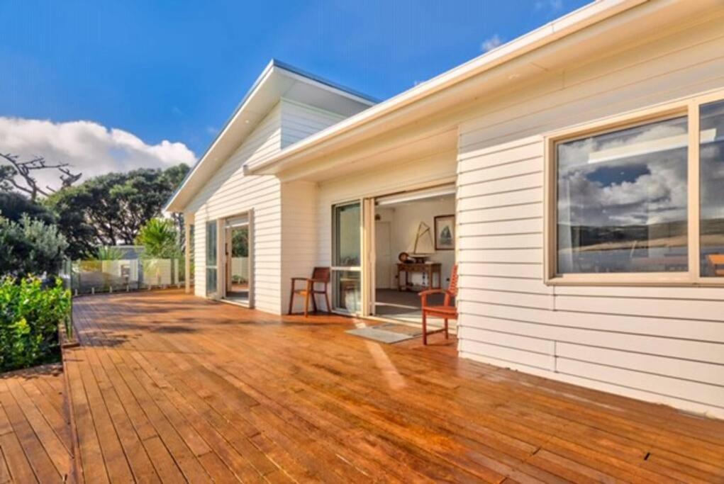 The Bach Wai Rua A Waterfront Home Опононі Екстер'єр фото
